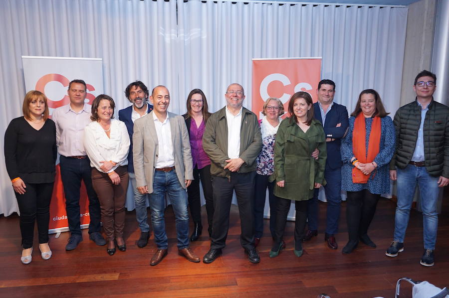 Fotos: Presentación de la candidatura de Ciudadanos en Arroyo