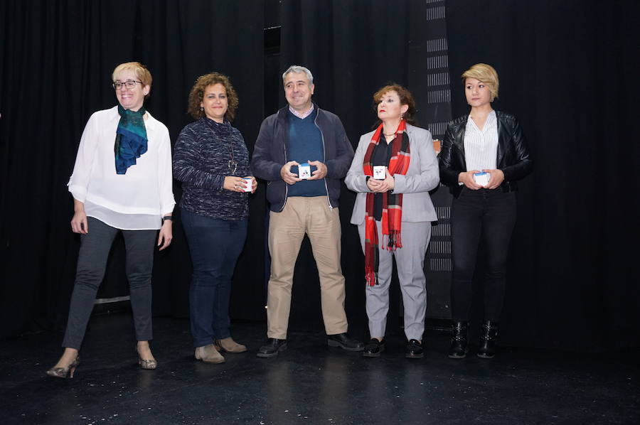 Fotos: Entrega de premios del VII concurso 'El Futuro en Nuestras Manos’