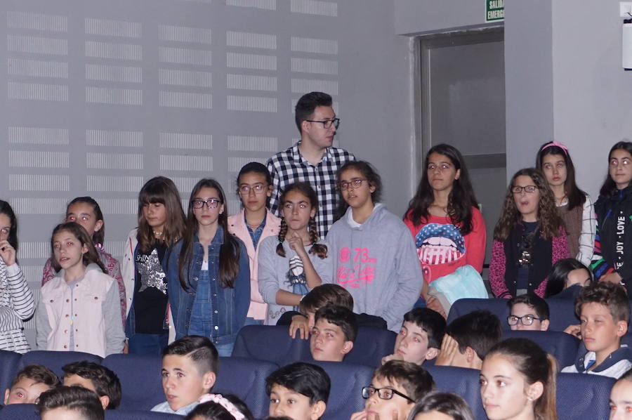 Fotos: Entrega de premios del VII concurso 'El Futuro en Nuestras Manos’