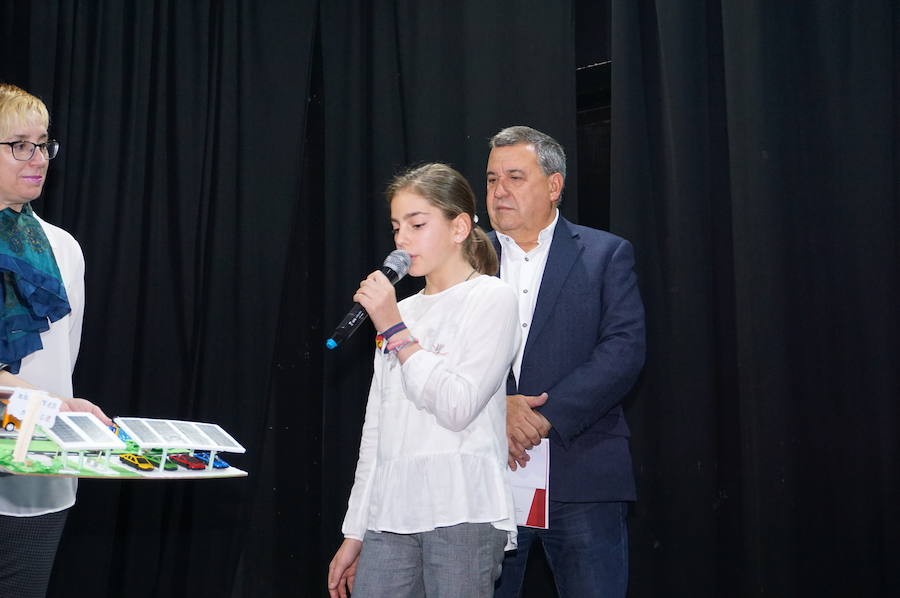 Fotos: Entrega de premios del VII concurso 'El Futuro en Nuestras Manos’