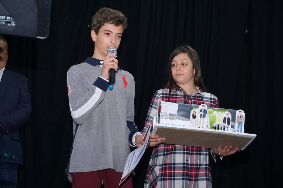 Fotos: Entrega de premios del VII concurso 'El Futuro en Nuestras Manos’