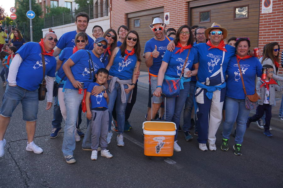 Fotos: Pregón y desfile de peñas fiestas de La Flecha