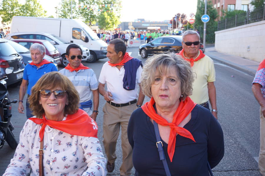 Fotos: Pregón y desfile de peñas fiestas de La Flecha