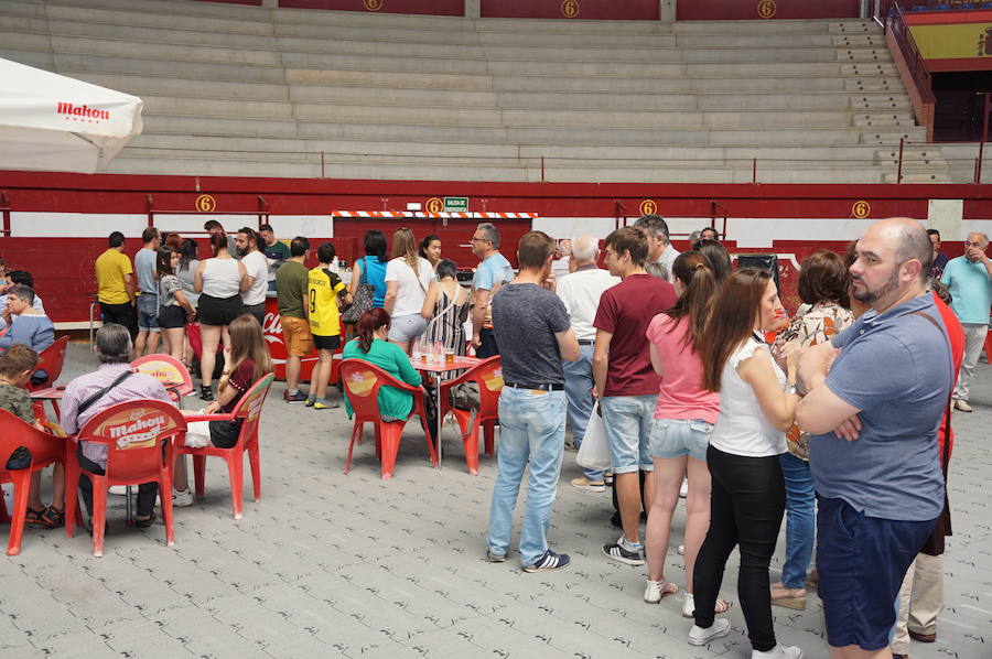 Fotos: Mercado de Arroyo junio