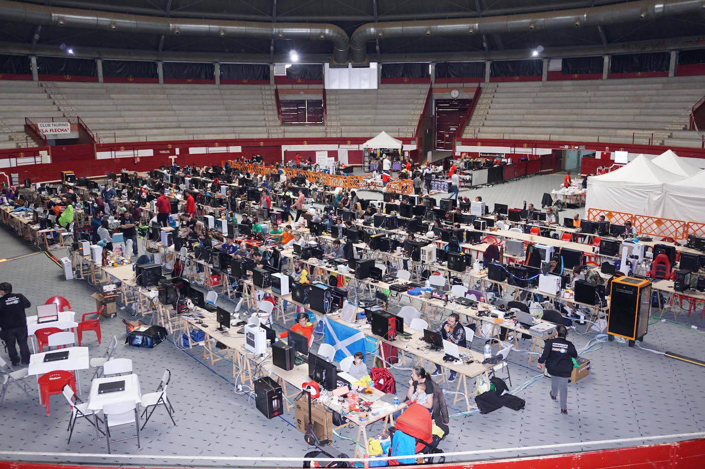 Mas de 400 participantes en la Lan Party arroyana. 