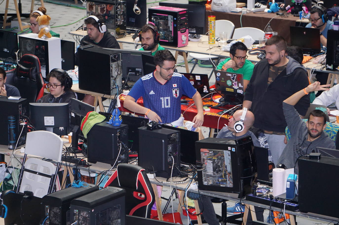 Mas de 400 participantes en la Lan Party arroyana. 