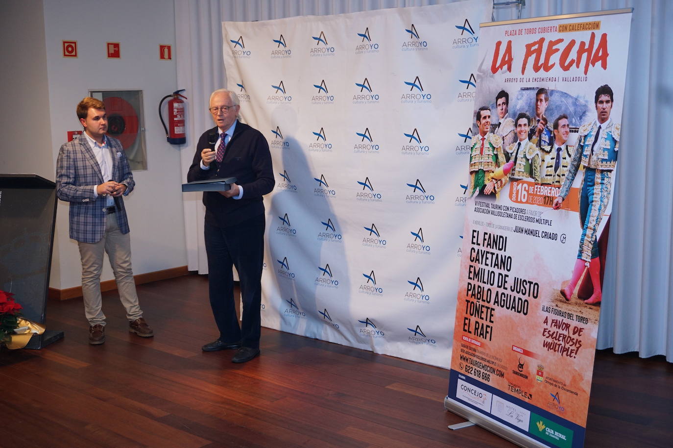 Acto de presentación del brillante, completo y rematado cartel del VI Festival Taurino de La Flecha, en Arroyo de la Encomienda. 
