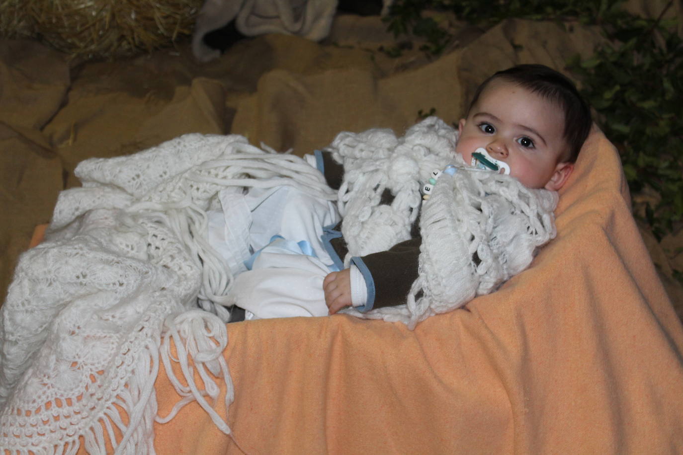Adoración de los Reyes Magos al Niño Jesús en el portal de Belén. 