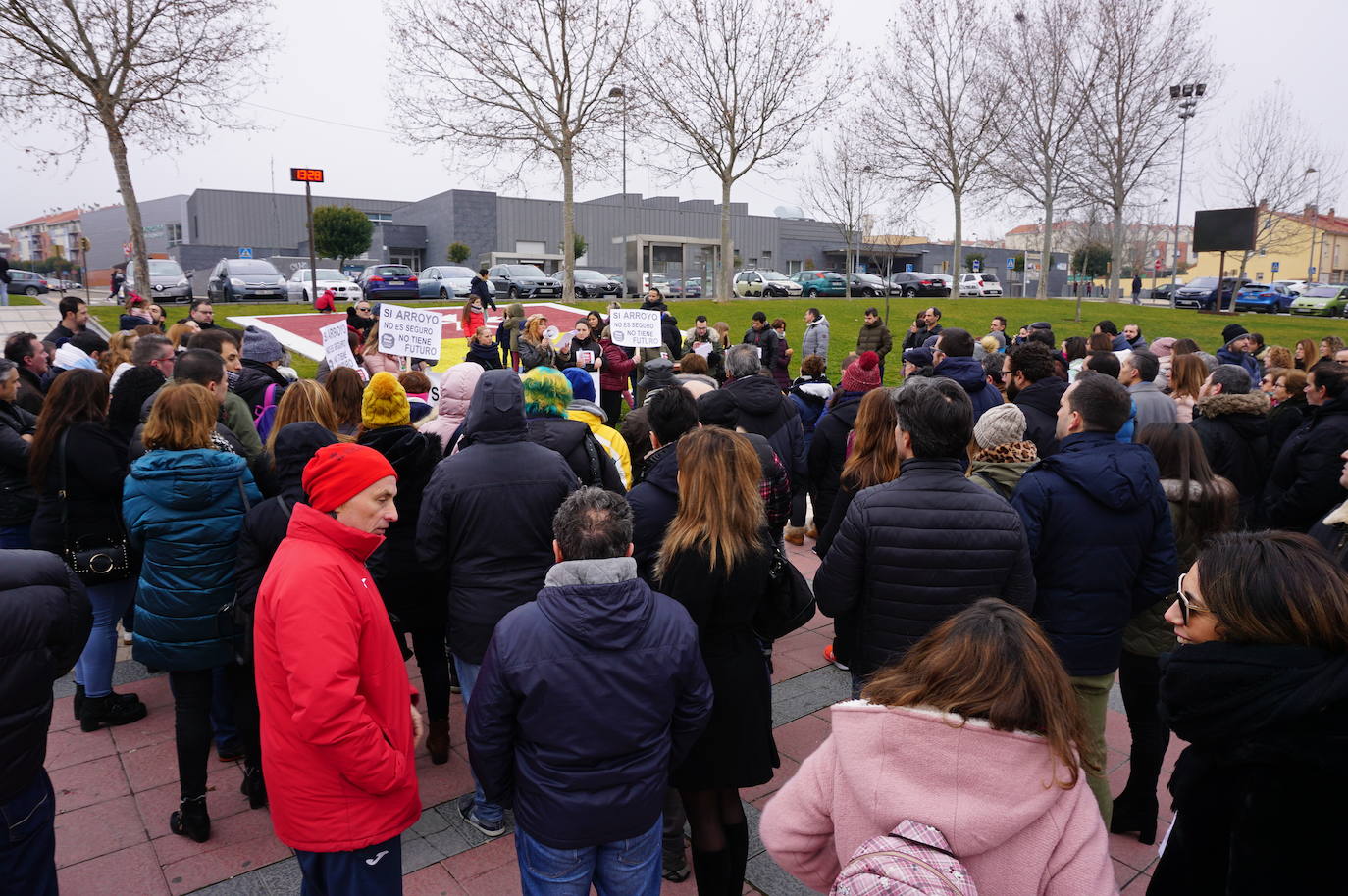 Lectura del manifiesto de la plataforma. 
