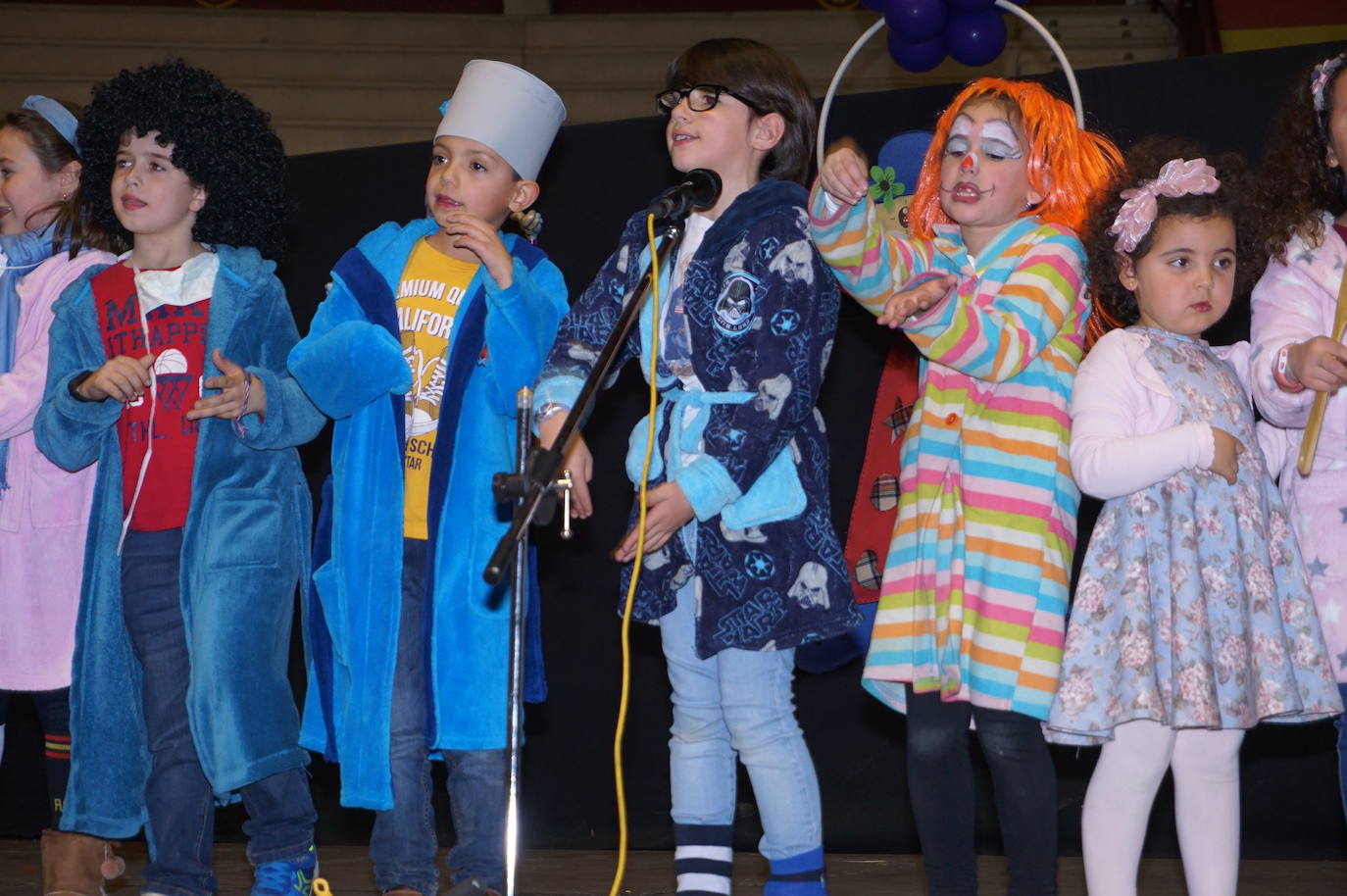 La comparse El Batacazo ganó el concurso infantil de chirigotas de Arroyo. 