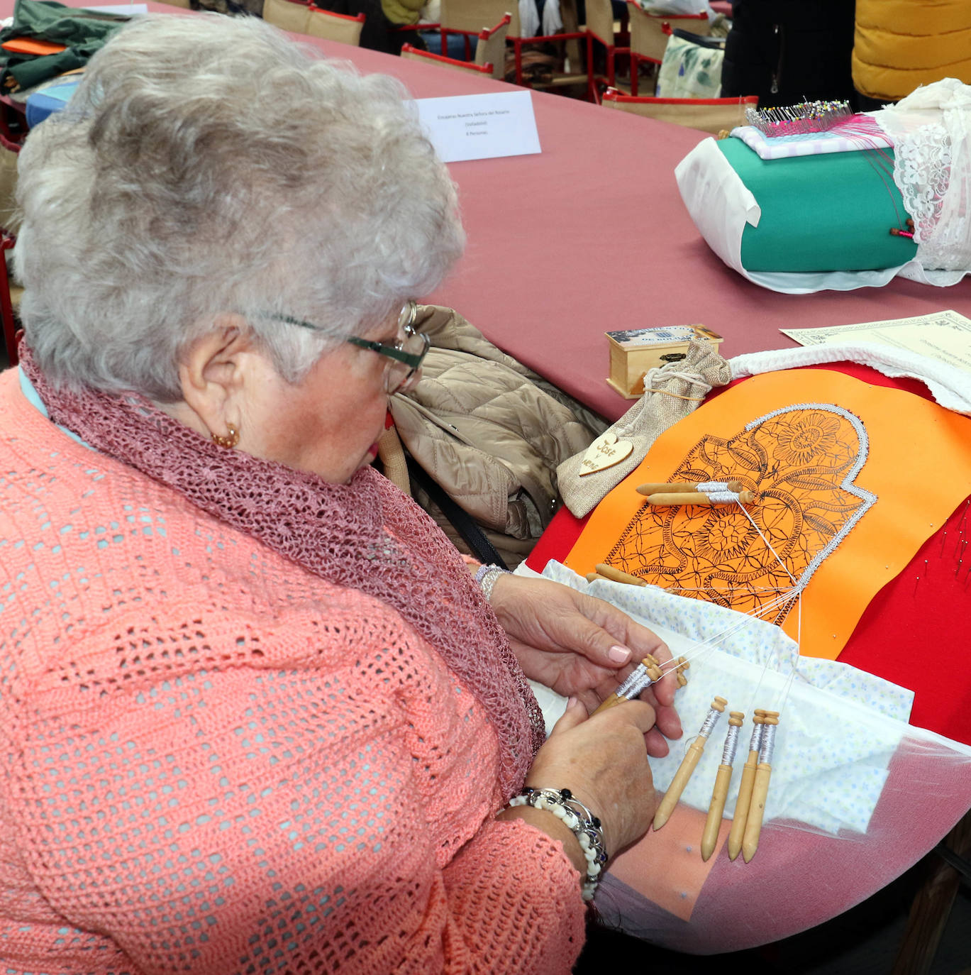 Fotos: El encuentro de bolillos en Arroyo de la Encomienda