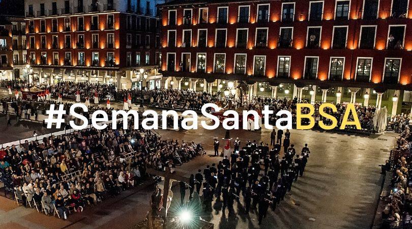 Dos de los músicos de la Sinfónica de Arroyo ensayando en su vivienda durante el confinamiento. 