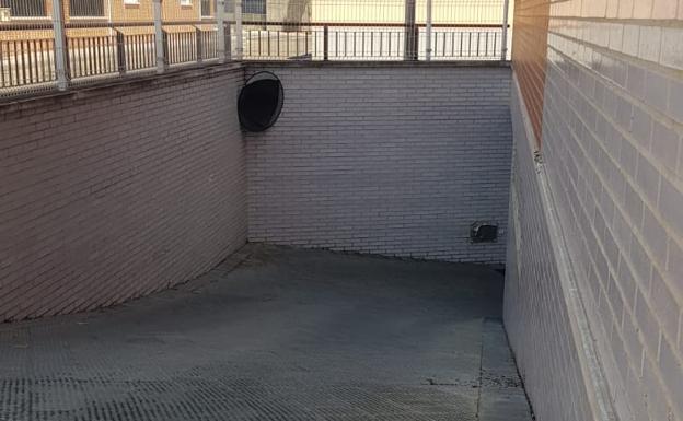 Pared contra la que impactó el menor. 