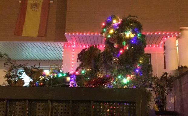 Iluminación vivienda del Camino del Medio. 