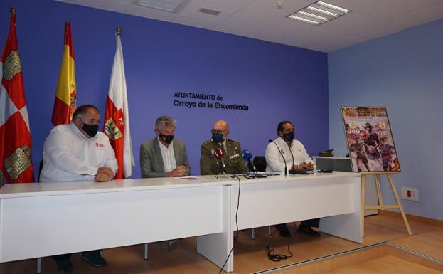 La presentación tuvo lugar en la sala de prensa del Ayuntamiento de Arroyo. 