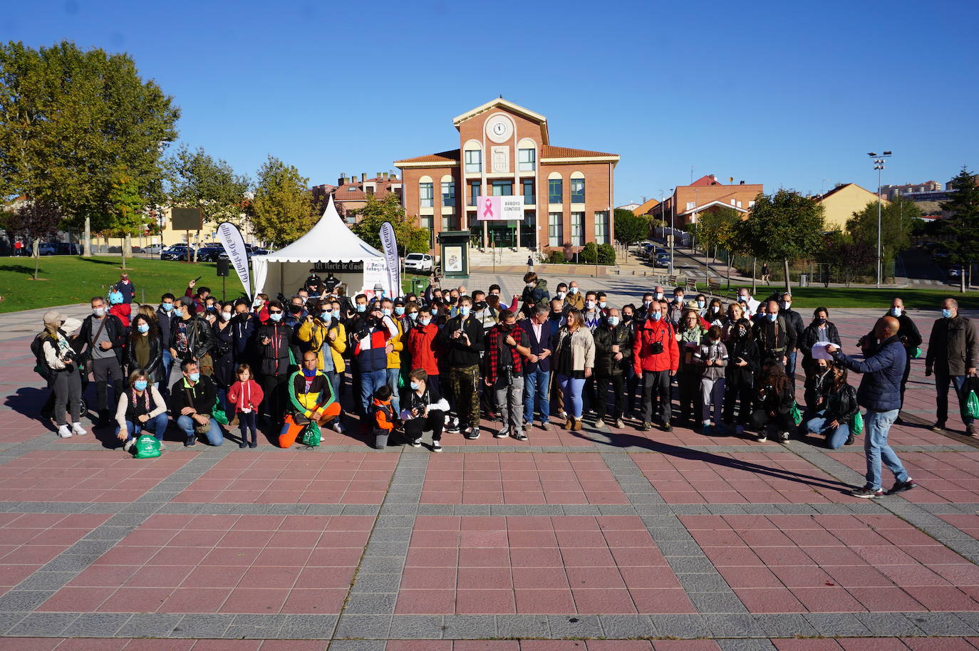 Más de un centenar de participantes en el I Rally Fotográfico de Arroyo de la Encomienda. 