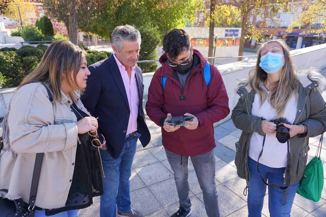 Más de un centenar de participantes en el I Rally Fotográfico de Arroyo de la Encomienda. 