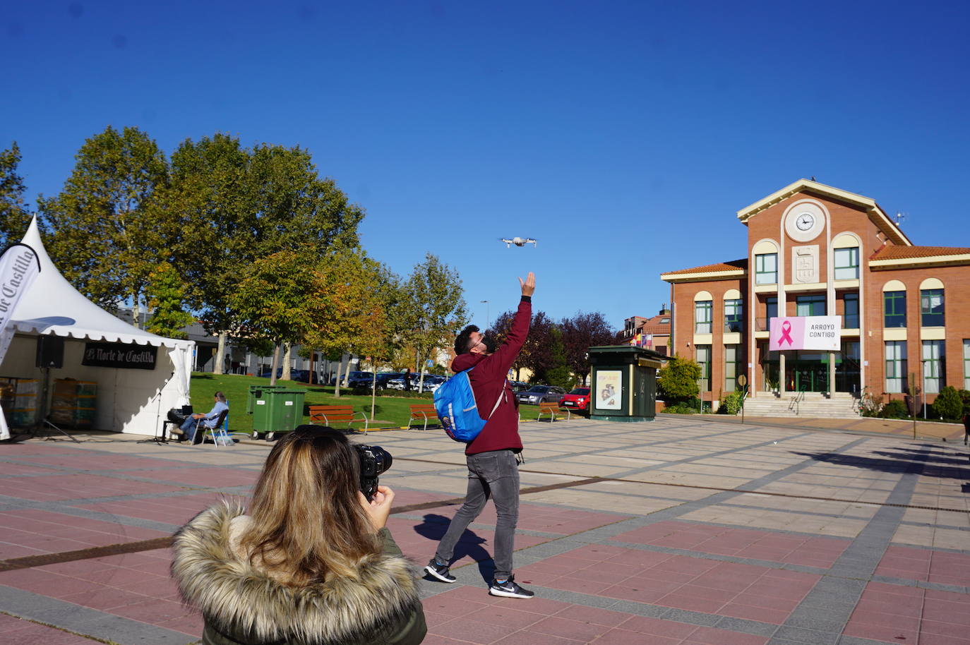 Más de un centenar de participantes en el I Rally Fotográfico de Arroyo de la Encomienda. 