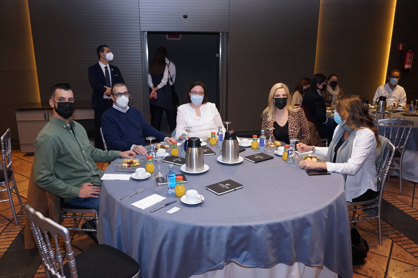 Más de un centenar de empresarios de Arroyo en el evento Hablemos de Negocios. 