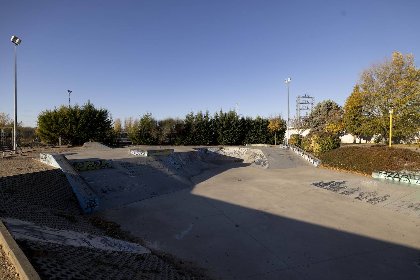 Fotos: Paseando por Arroyo de la Encomienda: Monasterio