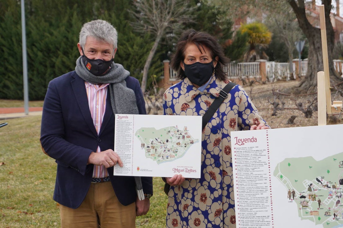 Una treintena de rotondas bautizadas con los nombres de los personajes de las novelas más importantes homenajean la obra de Miguel Delibes en Arroyo de la Encomienda. 