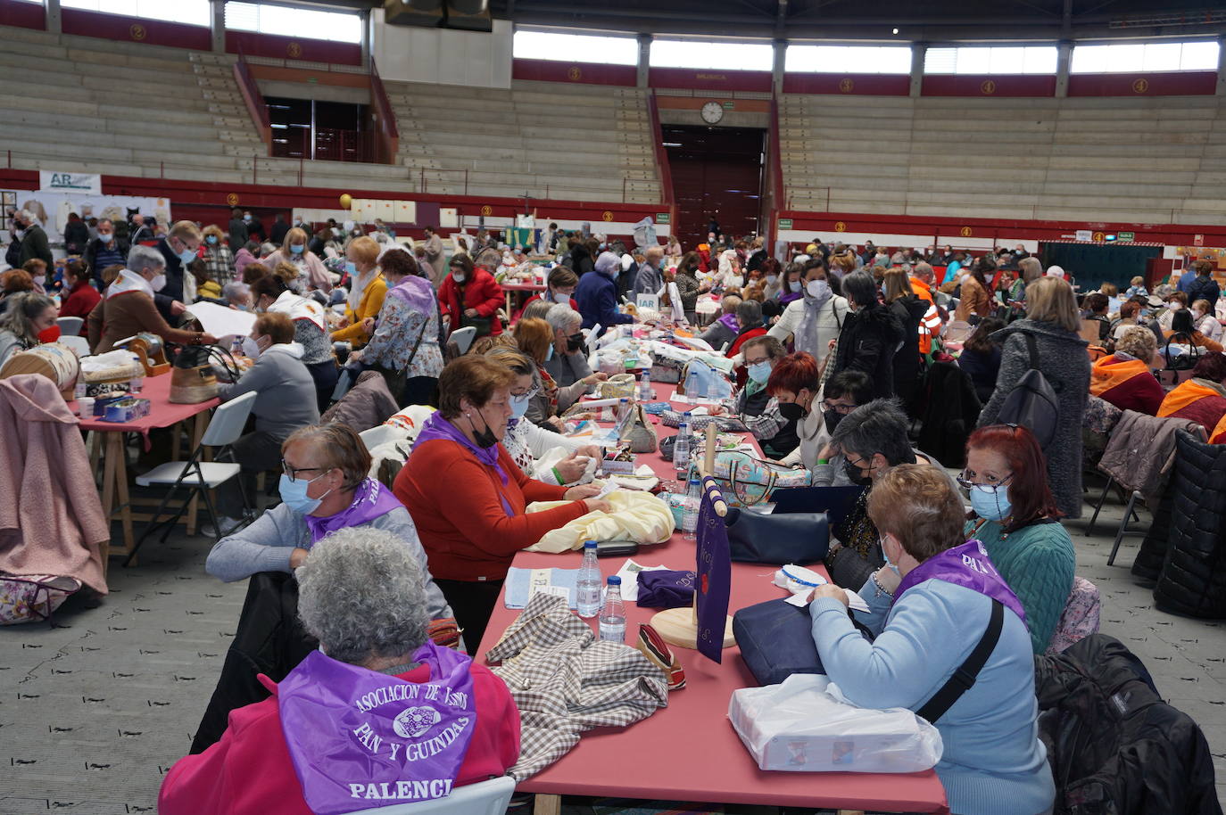 Han participado 500 personas, el máximo del aforo permitido. 