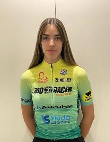 Imagen secundaria 2 - Estela Domínguez durante su participación en la Copa de España Féminas Cofidis, el pasado 21 de marzo 