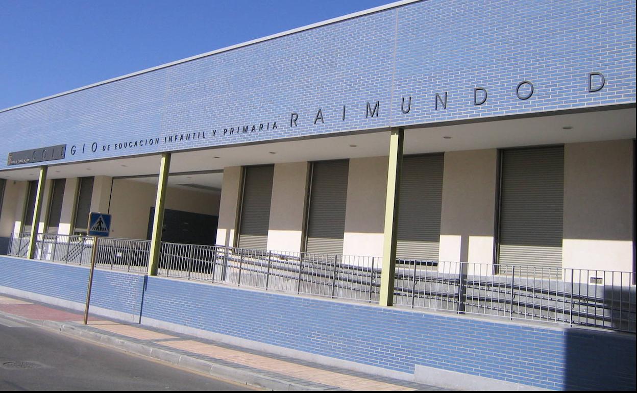 Fachada del CEIP Raimundo de Blas Saz 