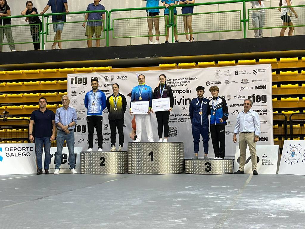 Deportistas del C.D. Trampolín Arroyo 