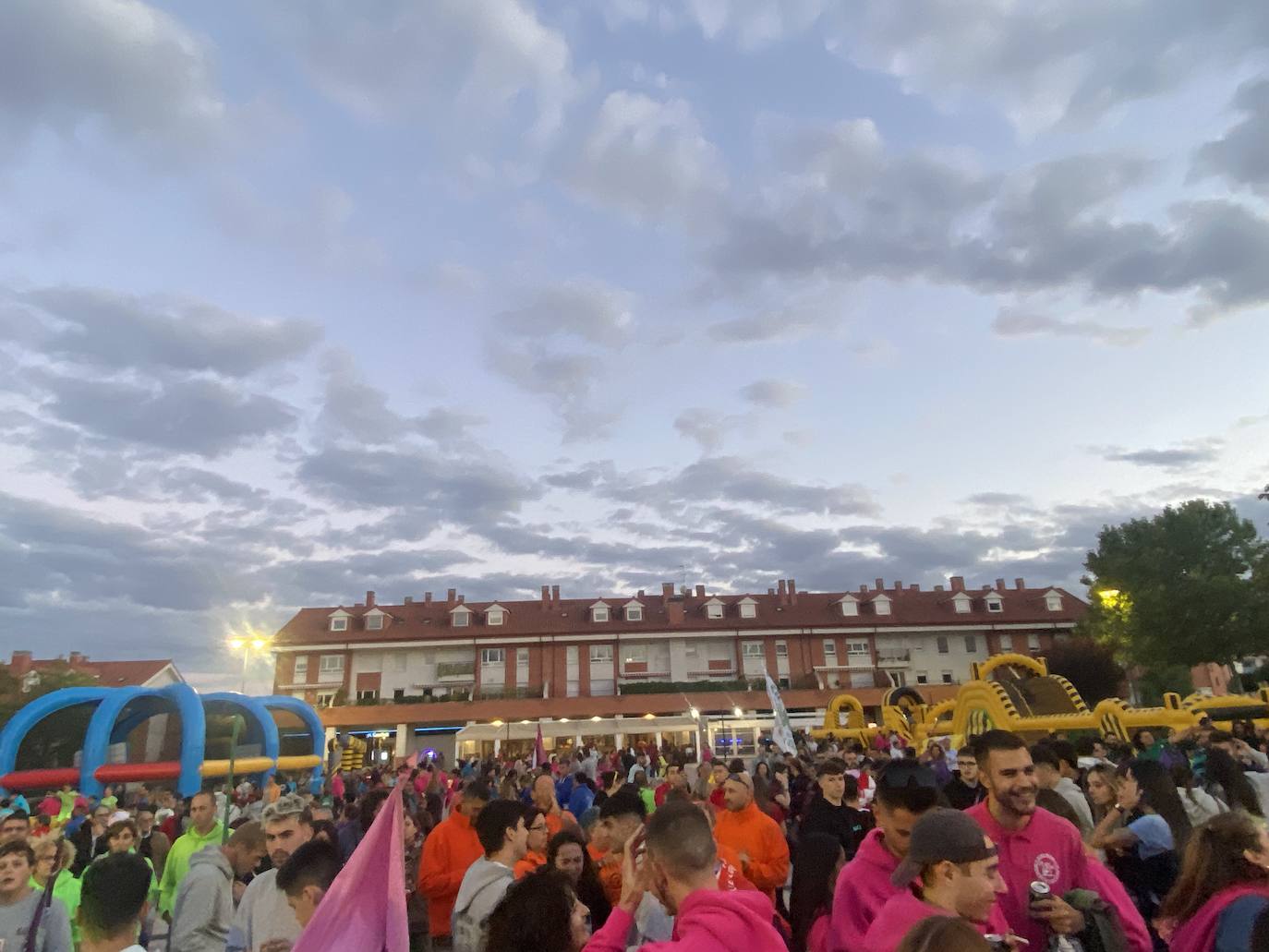 Fotos: Día de las Peñas en Arroyo