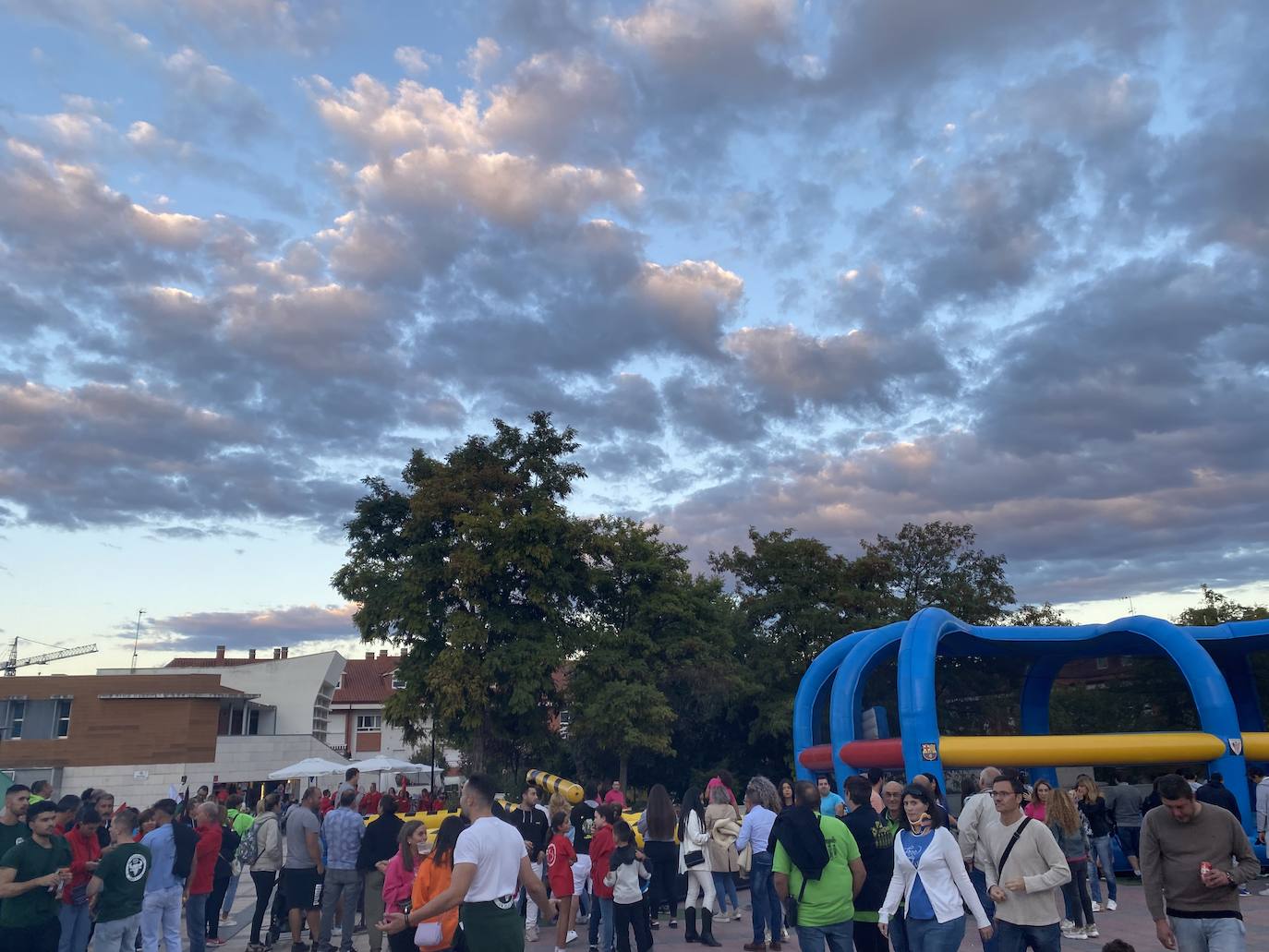 Fotos: Día de las Peñas en Arroyo