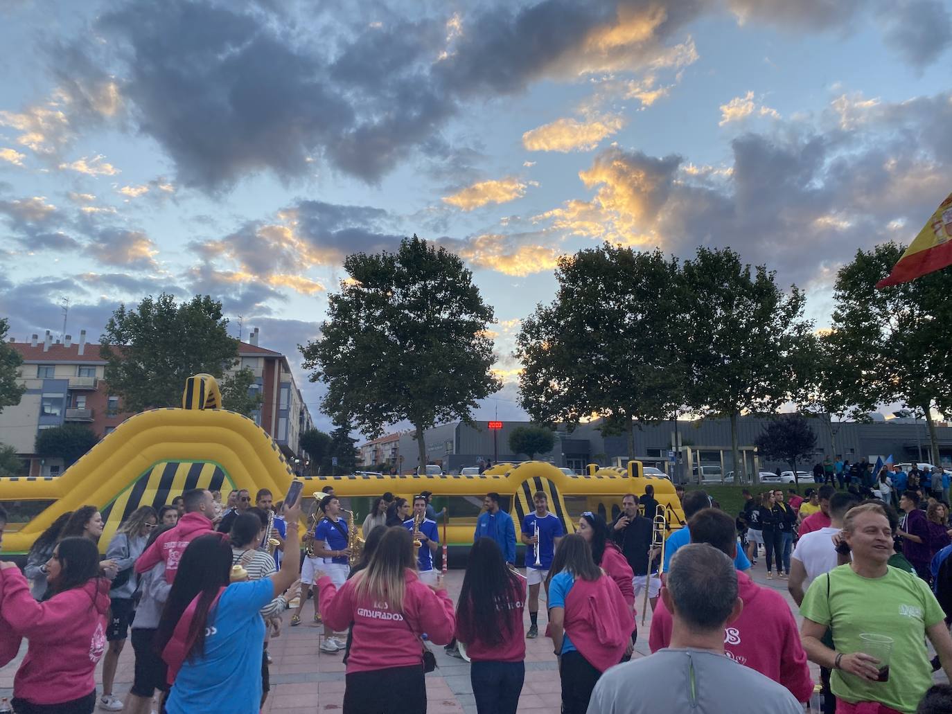 Fotos: Día de las Peñas en Arroyo