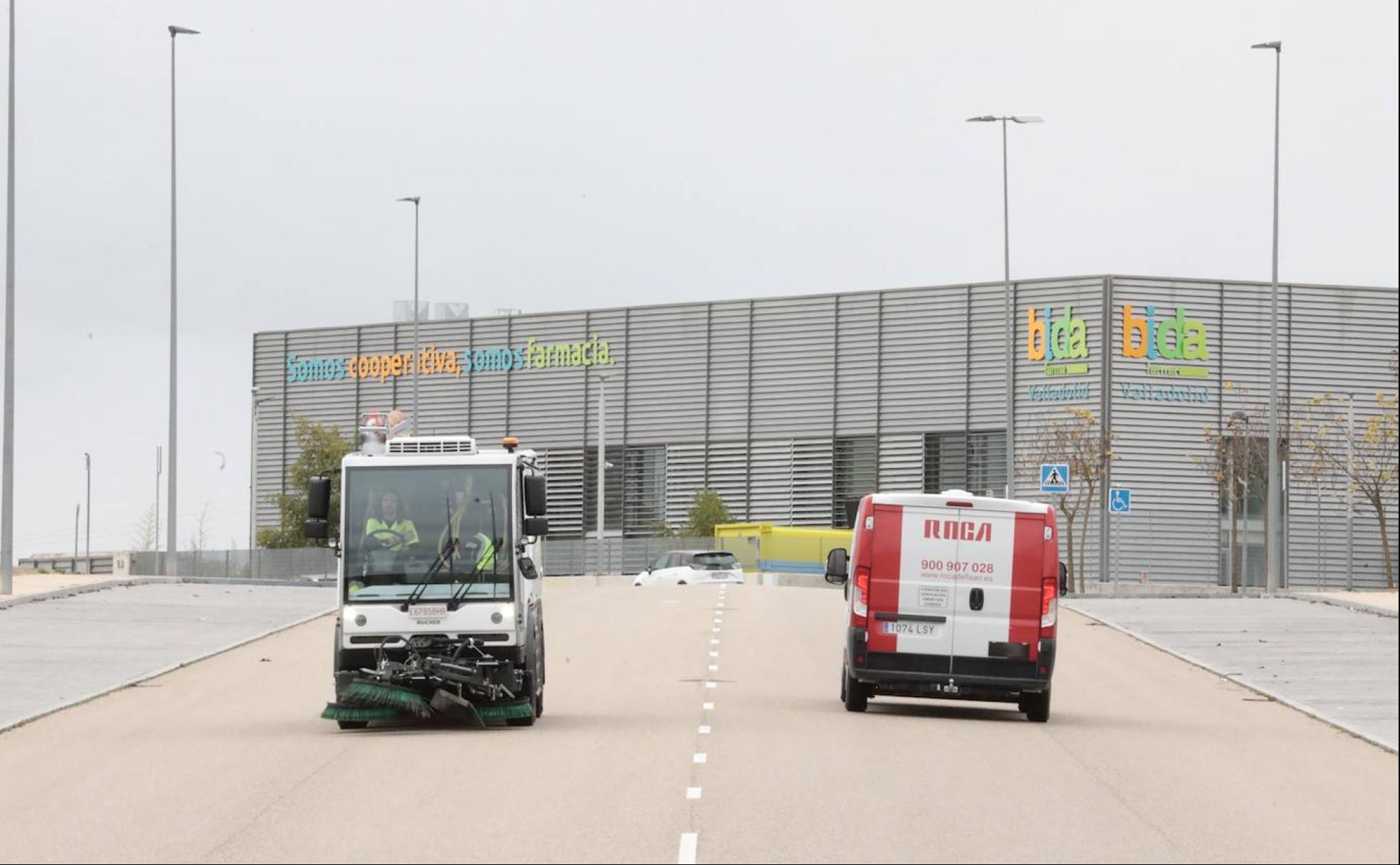 Una de las avenidas del Polígono Industrial La Encomienda 