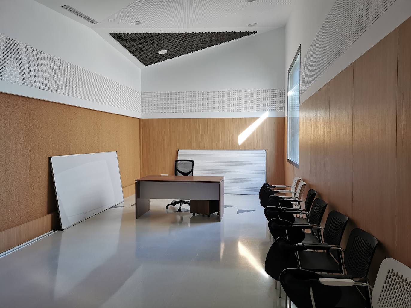 Así es la Casa de la Música y del Teatro de Arroyo