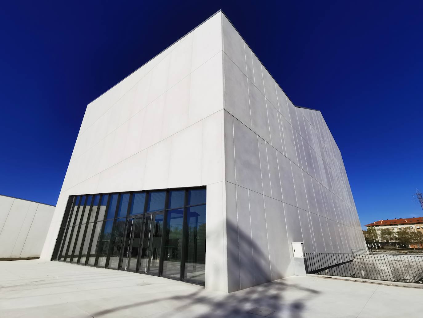 Así es la Casa de la Música y del Teatro de Arroyo