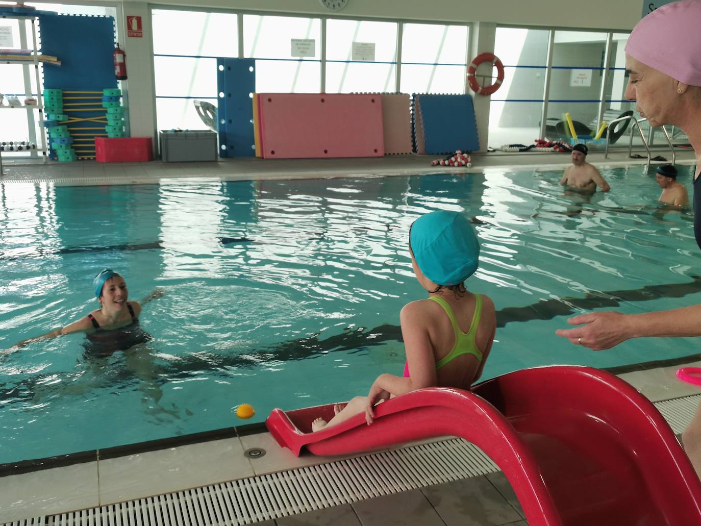 Proyecto 'Inclúyete a Natación'