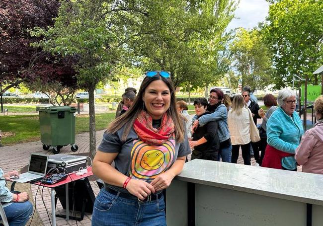Alba Acero finaliza su campaña en el parque 25 Años de Ayuntamientos Democráticos