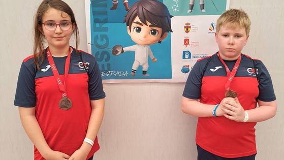 Los pequeños tiradores arroyanos conquistan Critérium Nacional de esgrima