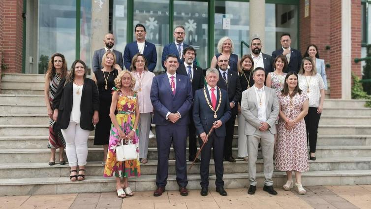 Sarbelio Fernández jura ser alcalde de «todos los arroyanos»