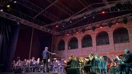 Actuación de la Banda Sinfónica de Arroyo este lunes en el Patio de la Hospedería