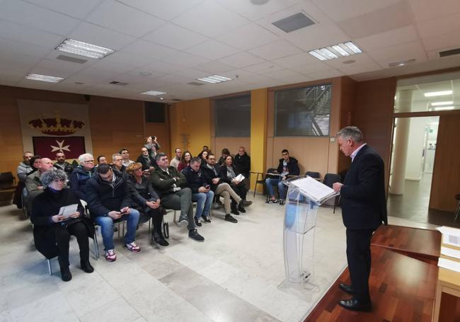 Sarbelio Fernández durante su intervención ante los empresarios arroyanos