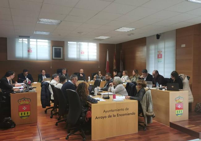 Concejales en el pleno celebrado este lunes