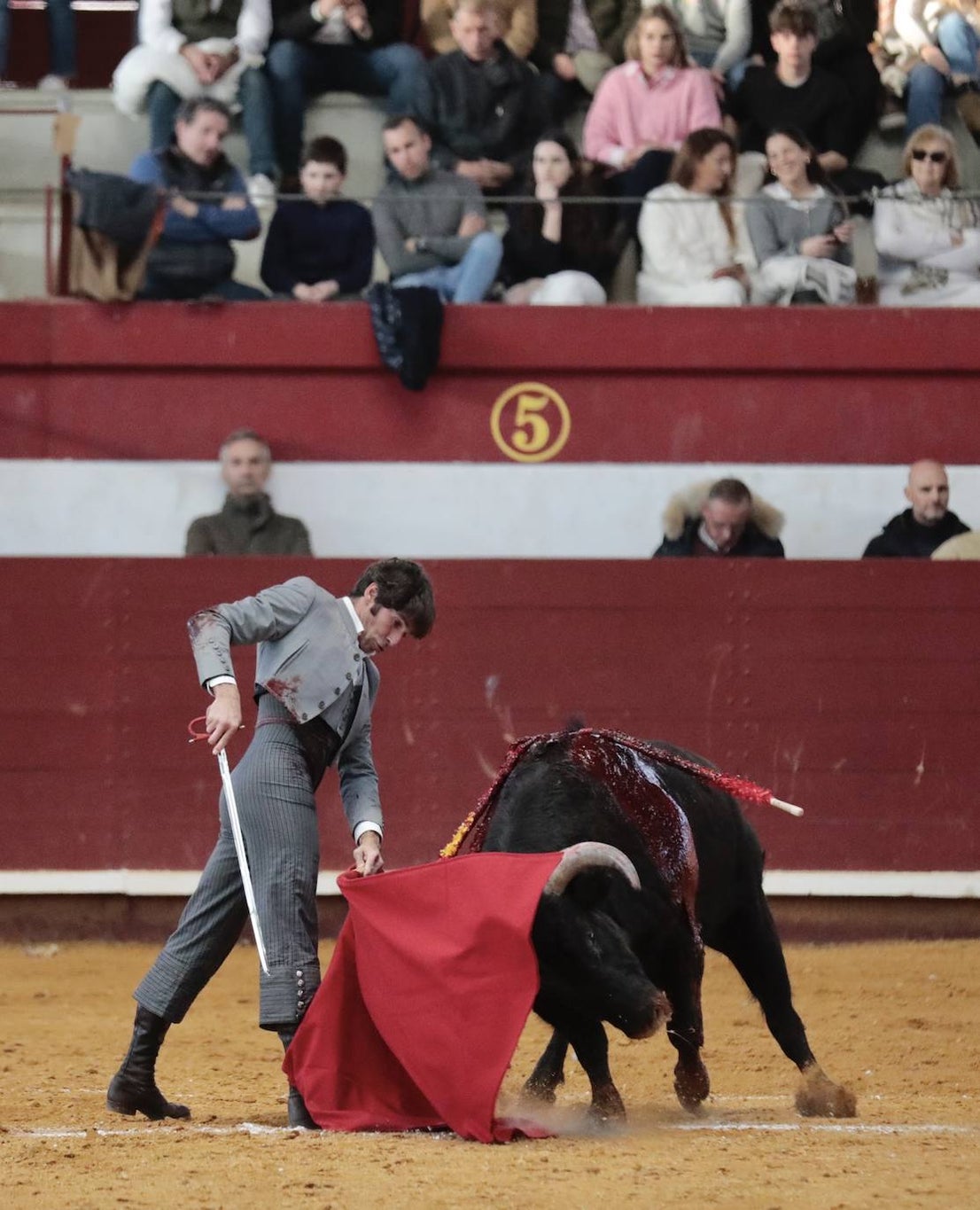 Festival taurino y solidario en La Flecha
