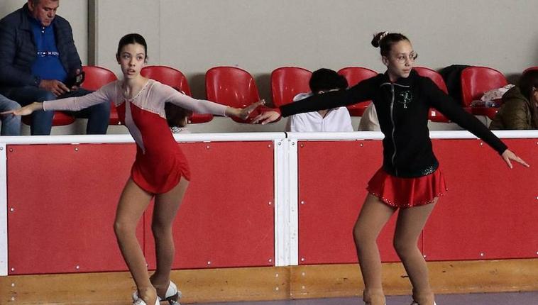 Las promesas del patinaje se dan cita en Arroyo