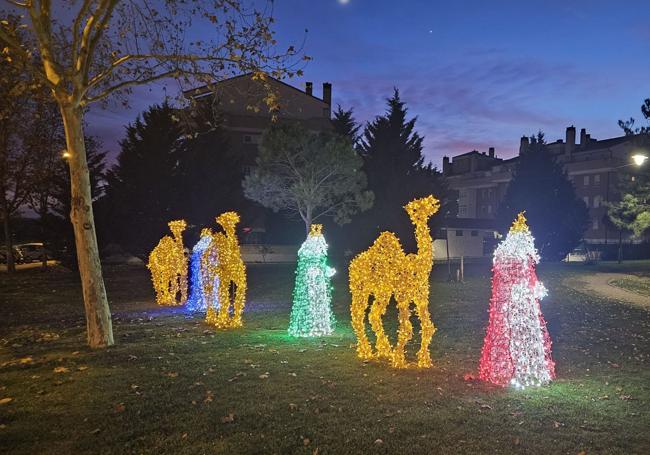 Reyes Magos iluminados en Arroyo