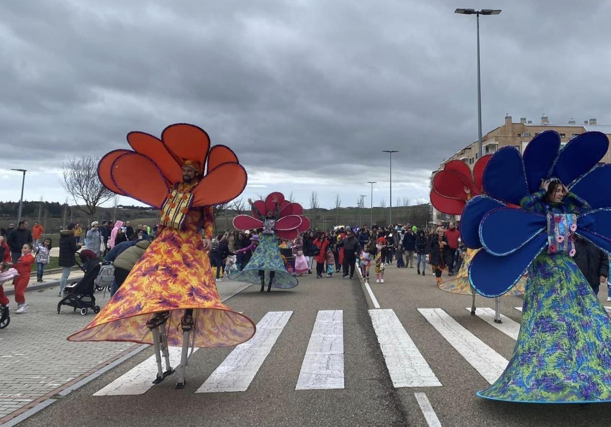 Pasacalles del carnaval arroyano en anteriores ediciones