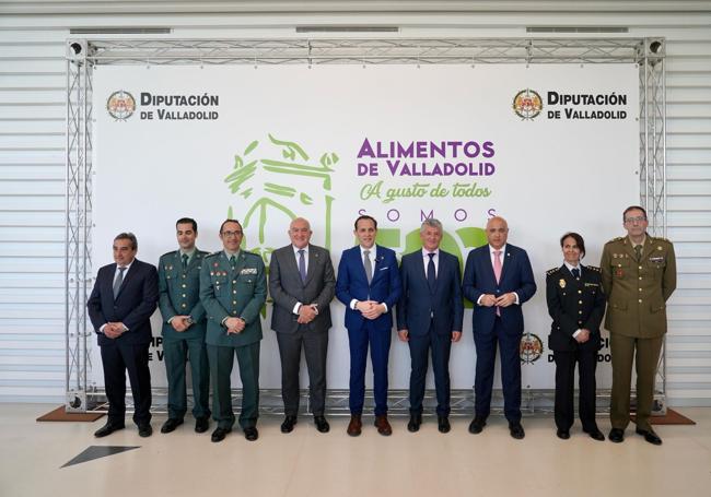 Autoridades asistentes al evento