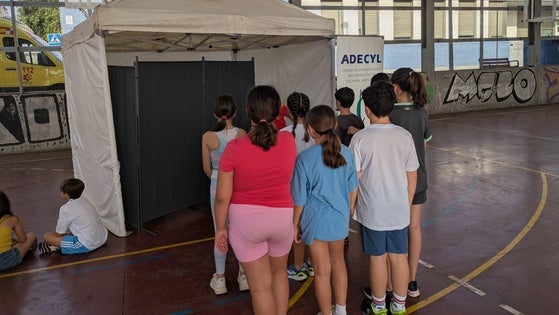 Cribado de escoliosis entre los niños de Arroyo de la Encomienda