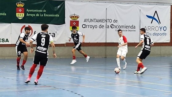 El Unión Arroyo y el River Zamora firman un trepidante empate