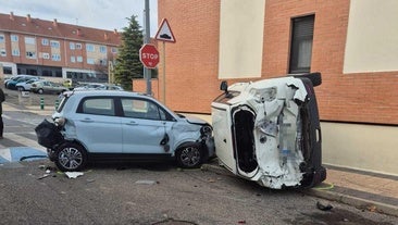 Vehículos implicados en el accidente ocurrido este miércoles en Arroyo
